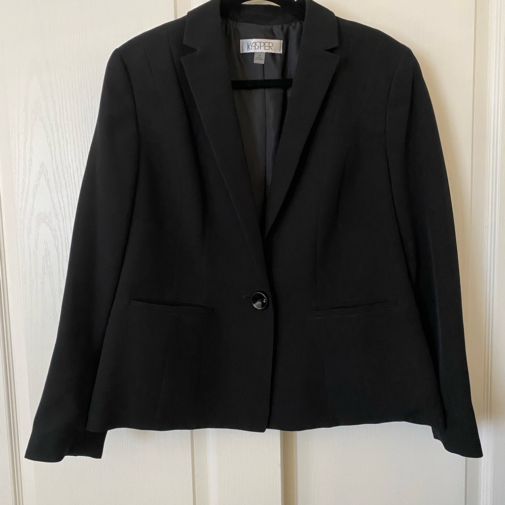 Kasper Women's Classic Black Suit Jacket